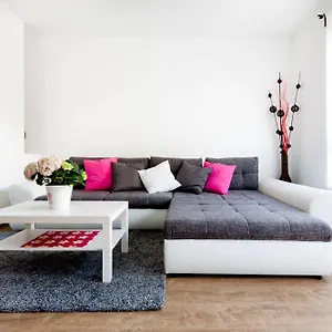 Grand 4*, Budapest Hongrie